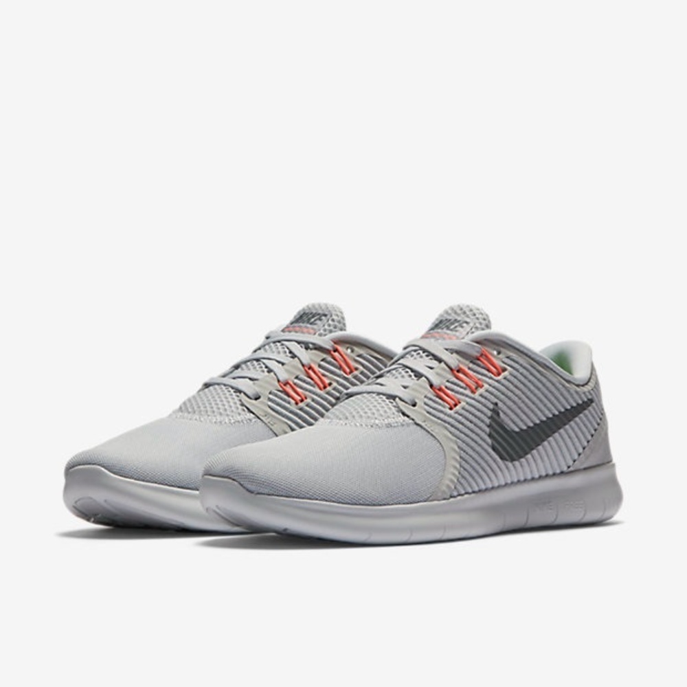 Nike Women’s Free RN Commuter Pure Platinum/Cool Grey Sz 7.5